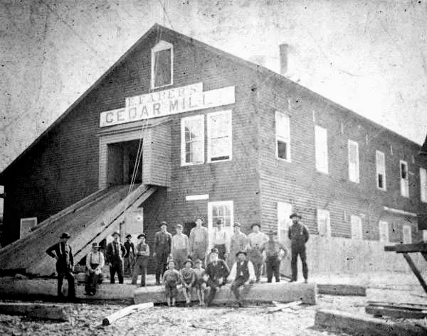 A History Built on Cedar, Salt, and Pencils (Florida Memory Archives, call number rc03278, Public domain)
