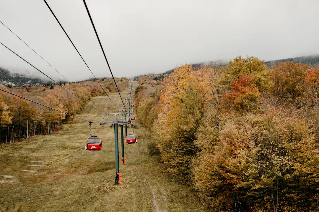 2. Stowe, Vermont: New England's Green Mountain Jewel (Image Credits: Unsplash)