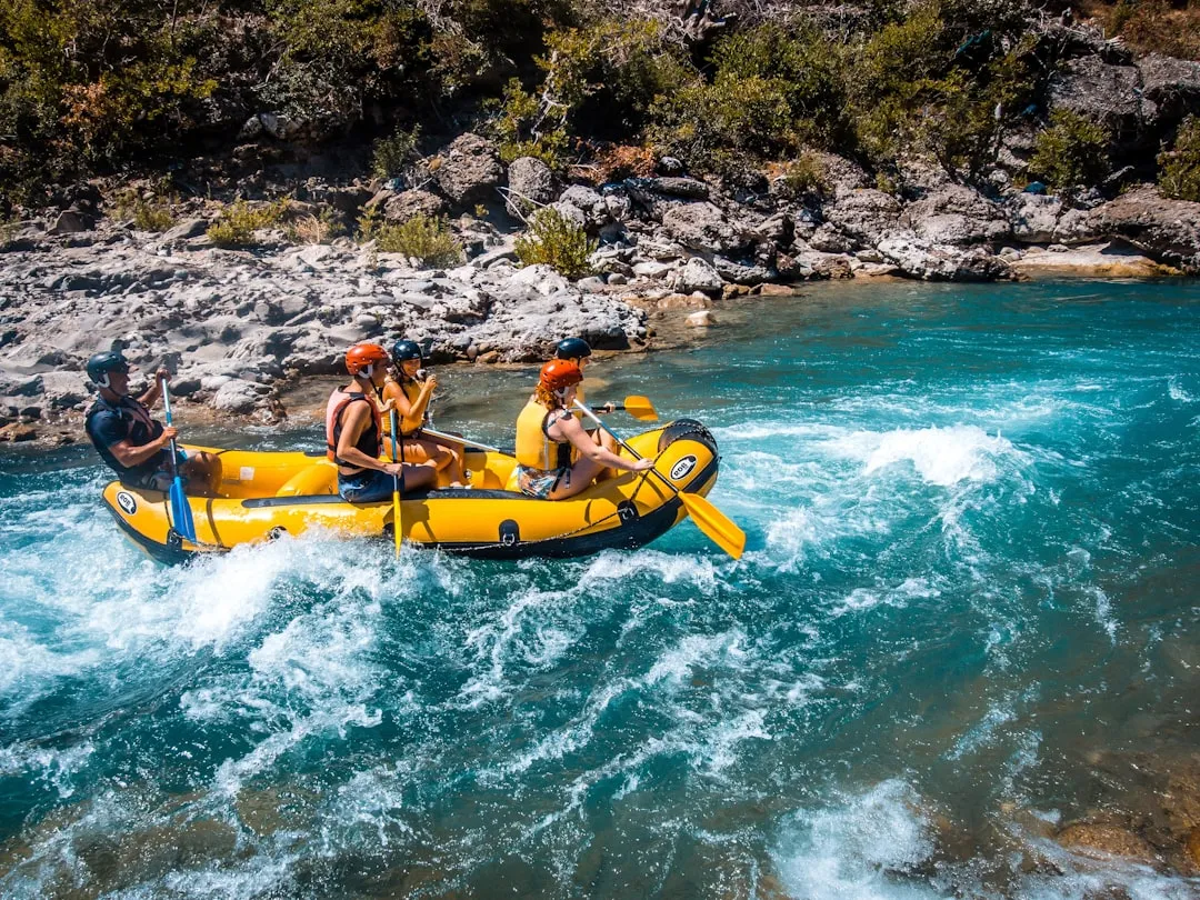 Whitewater Rafting at a World-Class Level, Without the Resort Markup (Image Credits: Unsplash)