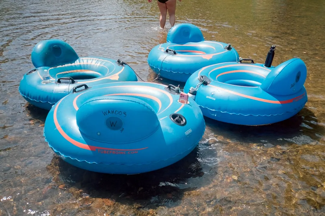 Edge of the World Falls: The Locals' Tube Float (Image Credits: Unsplash)