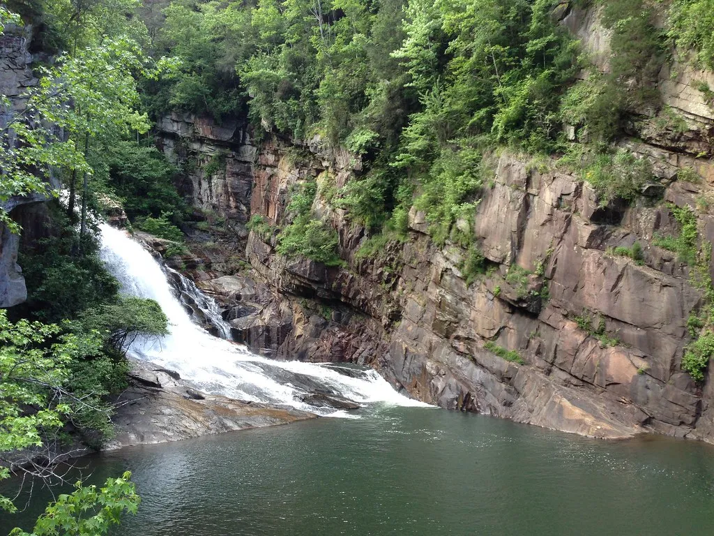 Tallulah Gorge: Swimming at the Bottom of the Earth (Image Credits: Flickr)