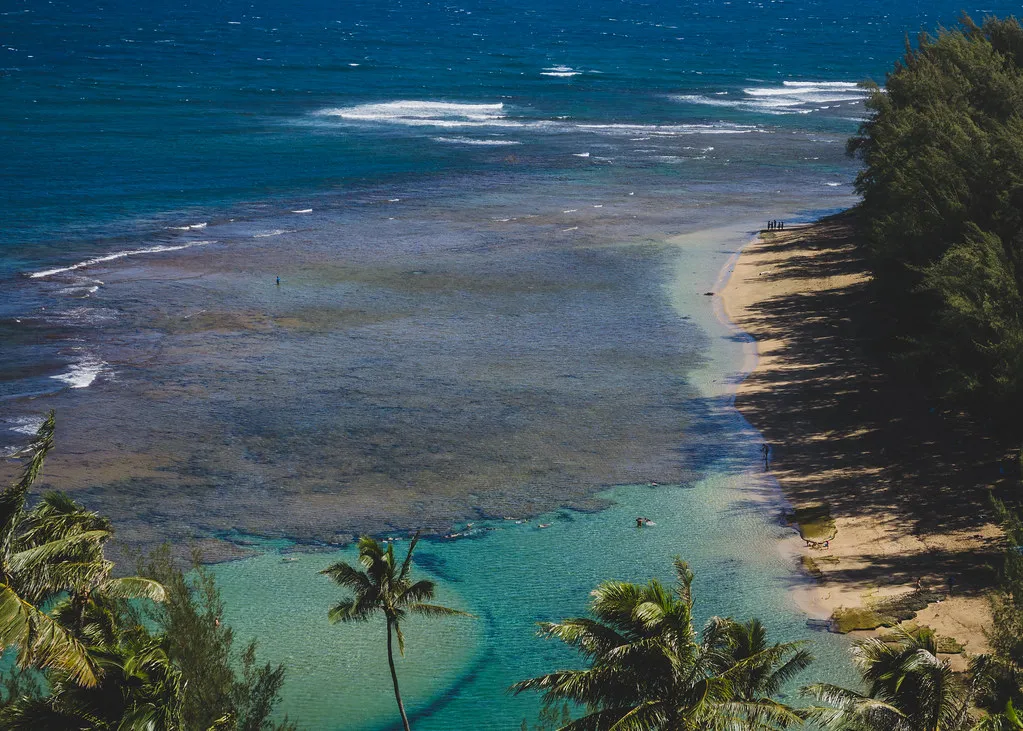 Ke'e Beach: Where the Road Ends (Garden State Hiker, Flickr, CC BY 2.0)