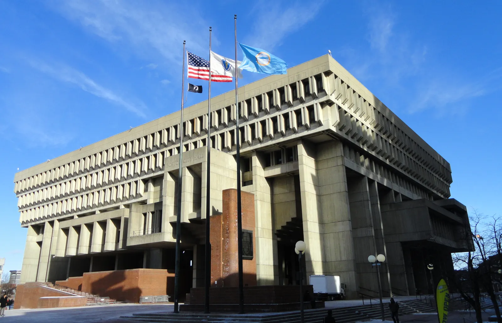 Boston City Hall, USA: The Most Debated Building in America (By Daderot, CC0)