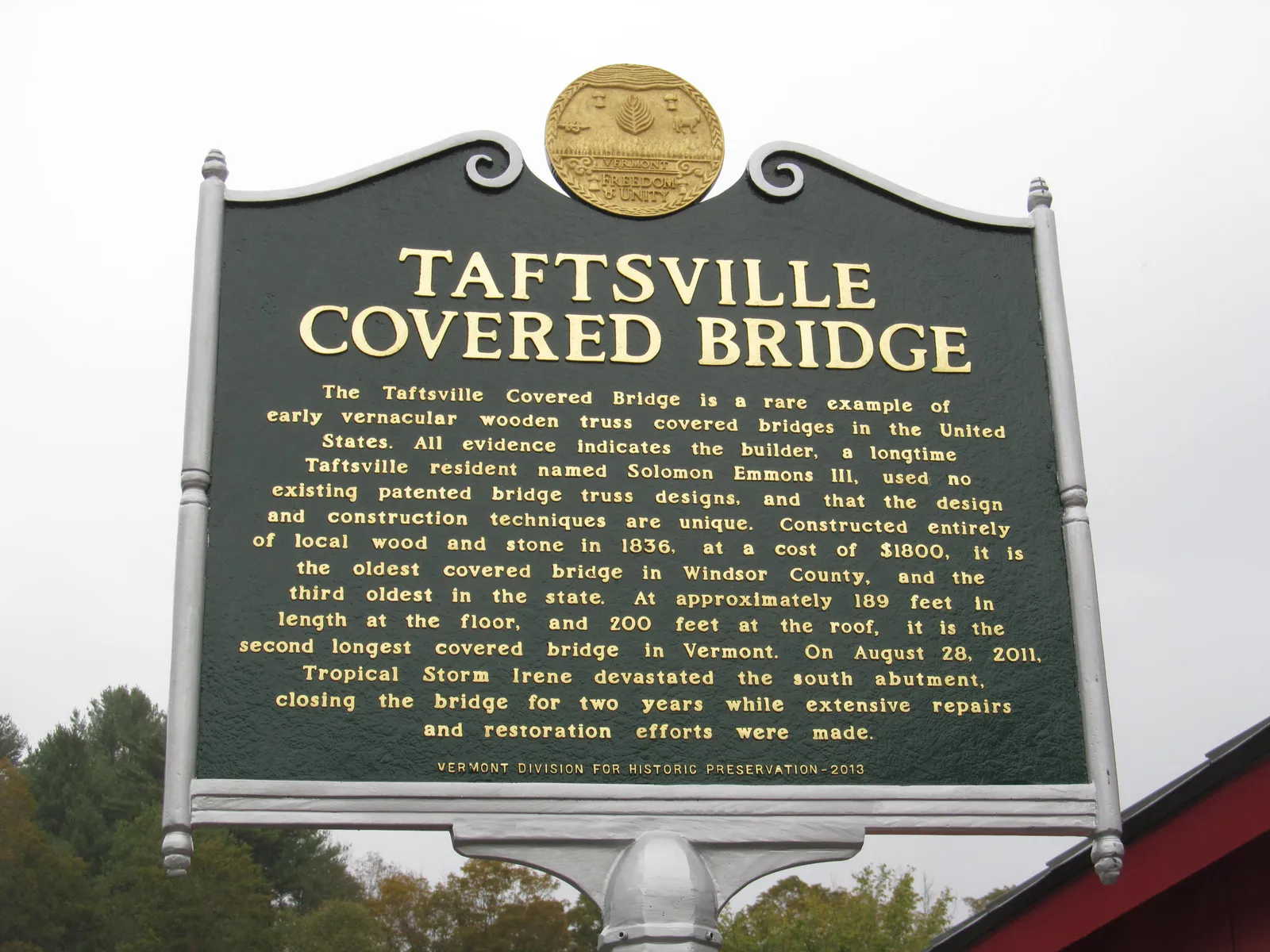 The Taftsville Covered Bridge: One of Vermont's Oldest (By Dougtone, CC BY-SA 2.0)