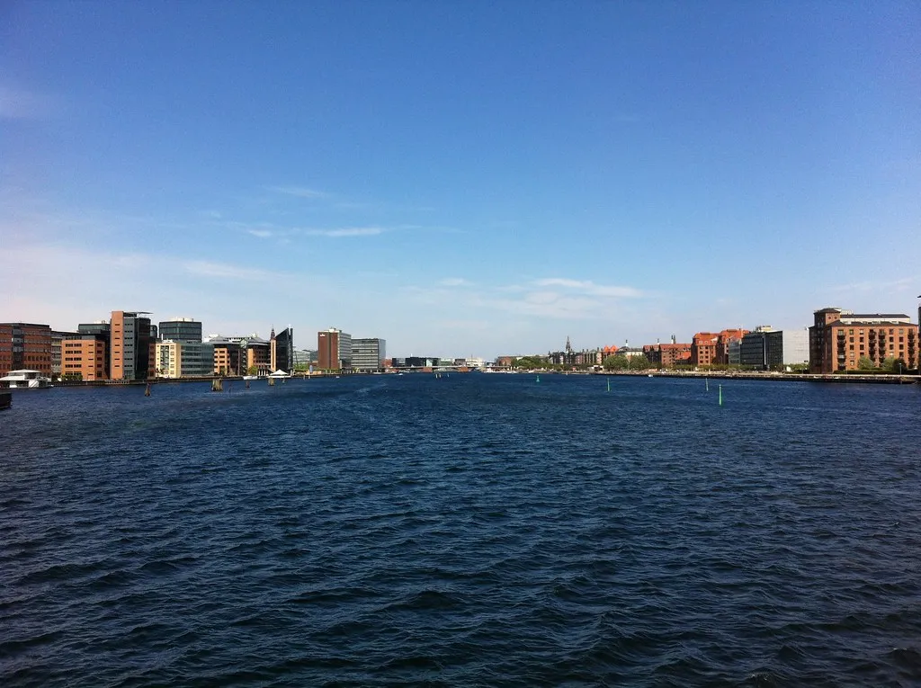 The Harbour Circle: Connecting All Five (ant0ine, Flickr, CC BY 2.0)
