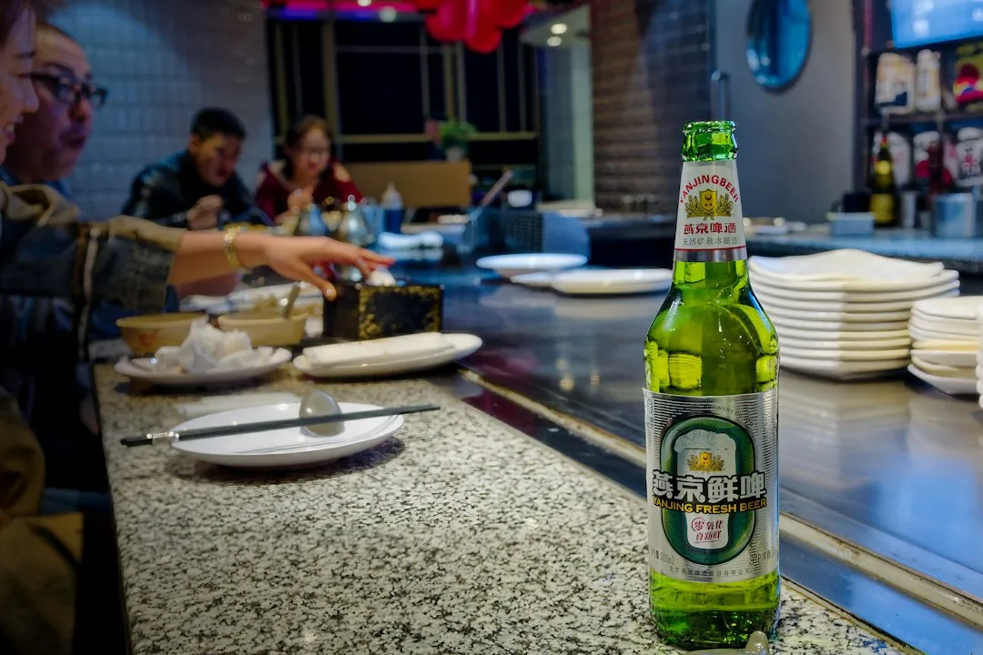The Teppanyaki Table That Sits Half-Empty (Image Credits: Unsplash)