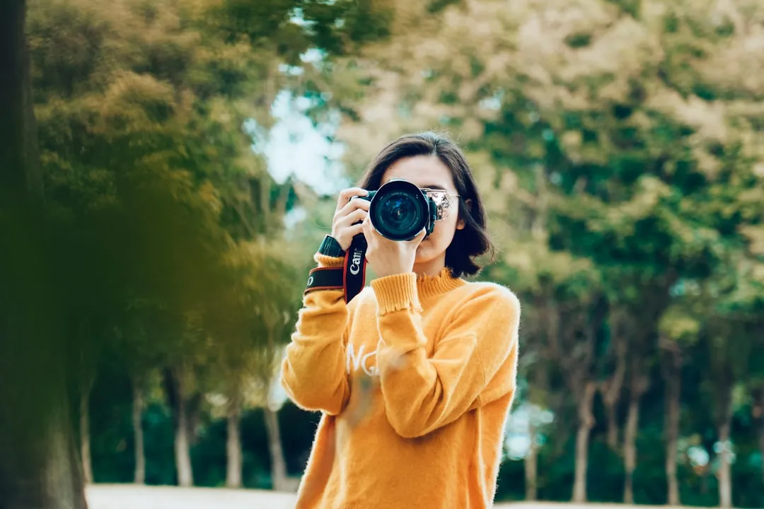The Mindless Snapper: Quantity Over Presence (Image Credits: Unsplash)
