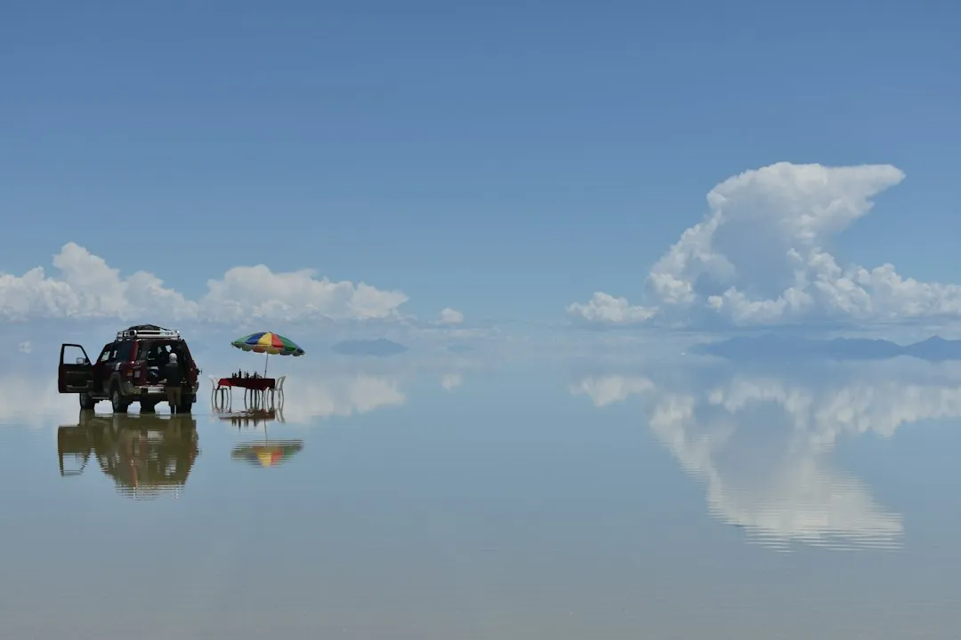 1. The Salar de Uyuni: A Landscape That Defies Explanation (Image Credits: Unsplash)
