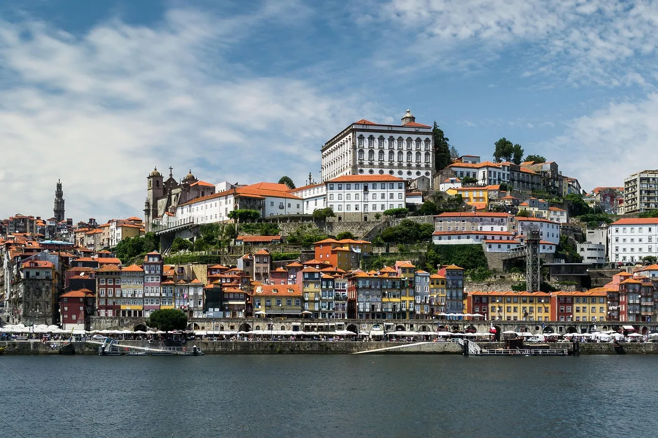 2. Miragaia: The Quieter Riverside That Rewards the Curious (Image Credits: Pixabay)