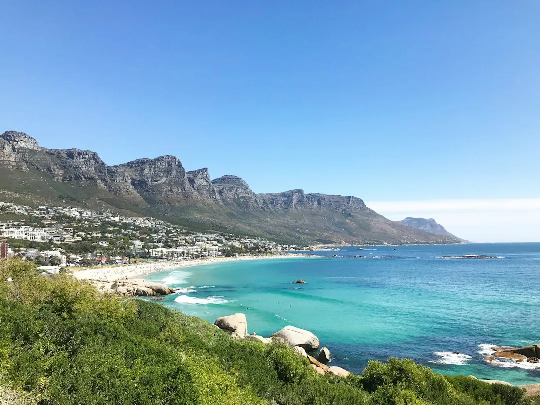 Clifton: Four Coves, One Iconic Mountain (Image Credits: Unsplash)