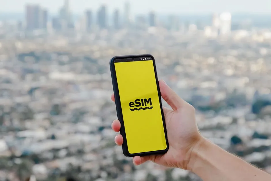 Maintain Connectivity So Sharing Actually Works When It Counts (Image Credits: Pexels)