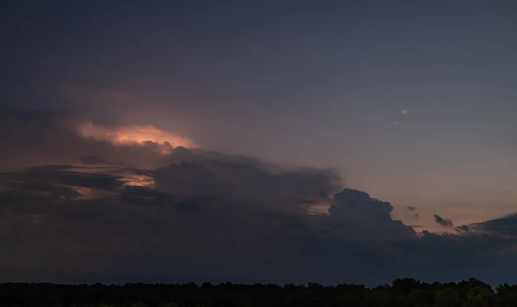 The 2026 Sky: Notable Events for Naked-Eye Observers (Image Credits: Flickr)