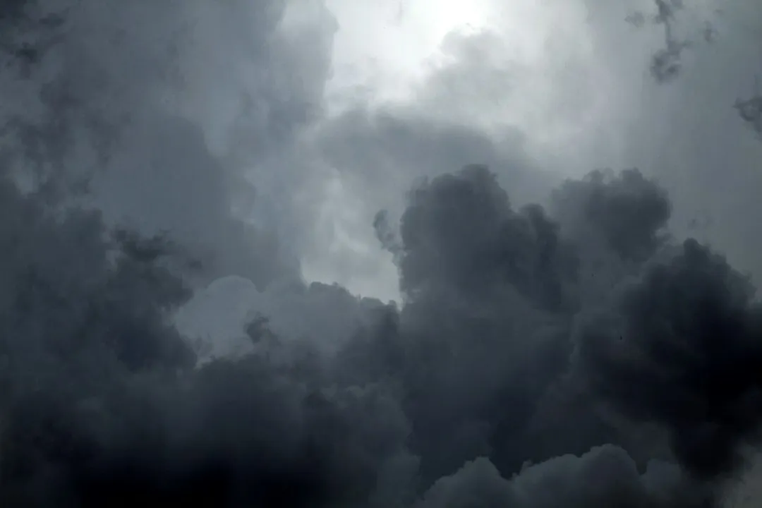 Nighttime Tornadoes and Hidden Danger (Image Credits: Unsplash)