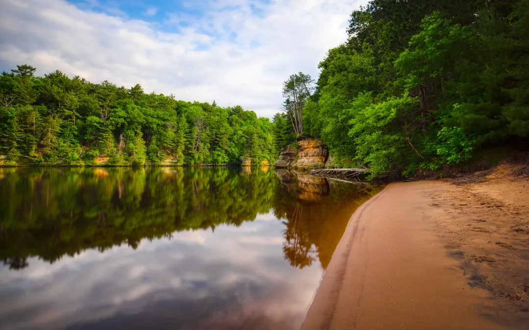 Wisconsin Dells Is Bigger Than Ever, So Why Leave? (Image Credits: Unsplash)