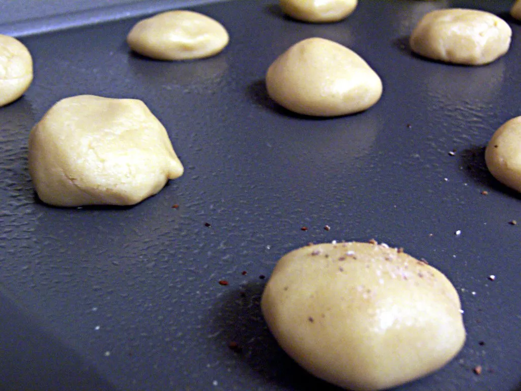 How the Cookie Is Actually Made Fresh Each Day (sinksanctity, Flickr, CC BY 2.0)