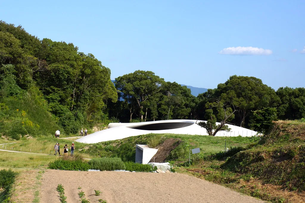 Teshima: Listening to the Island (Kentaro Ohno, Flickr, CC BY 2.0)