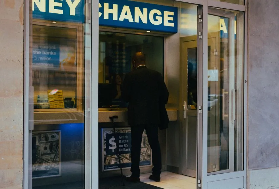 Less Common Currencies Carry Even Steeper Costs (Image Credits: Pexels)