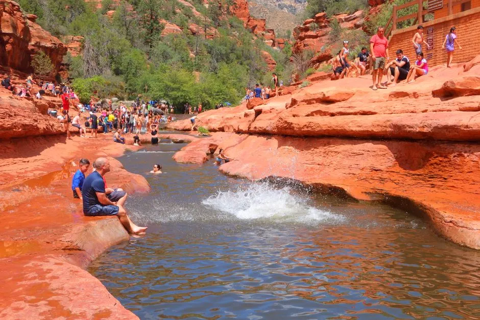 Slide Rock State Park: A Milestone on the Route (Image Credits: Pexels)