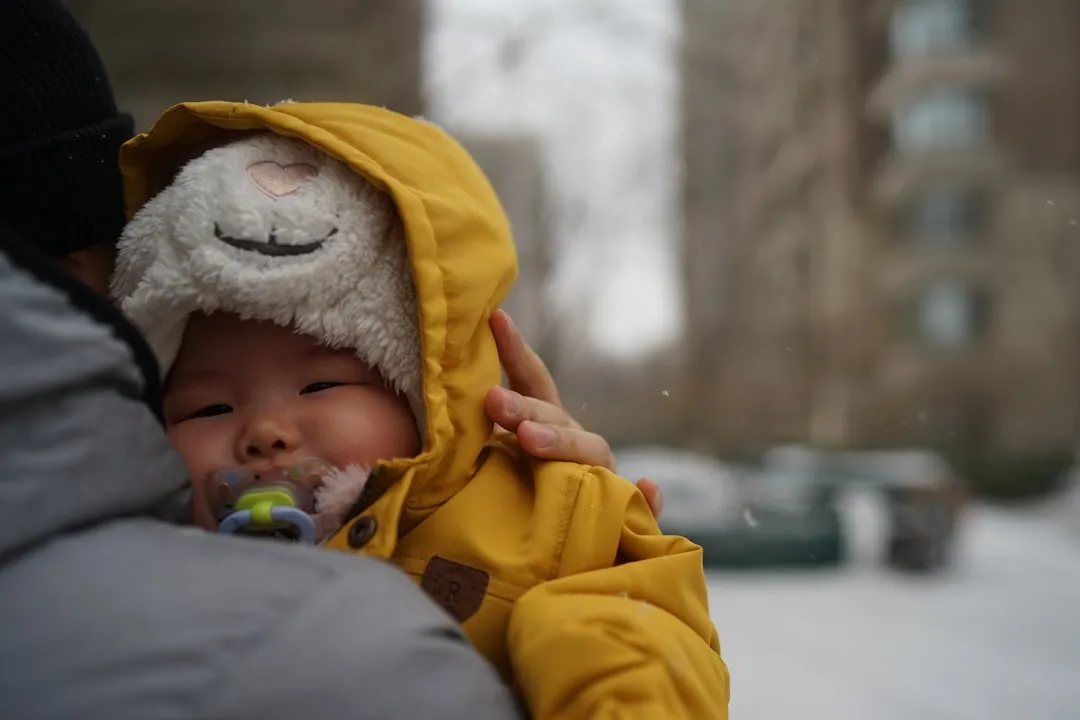 Dress Smart on Busy Travel Days (Image Credits: Unsplash)