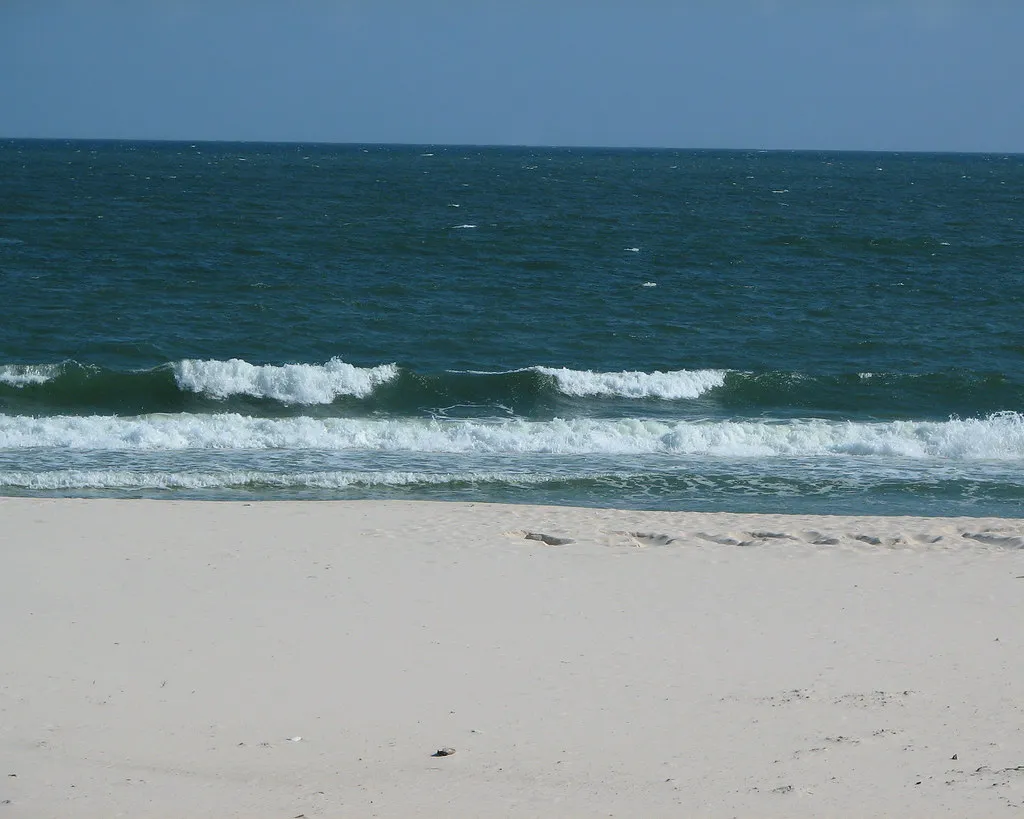 The Honest Case for Skipping Destin This Year (.:[ Melissa ]:., Flickr, CC BY 2.0)