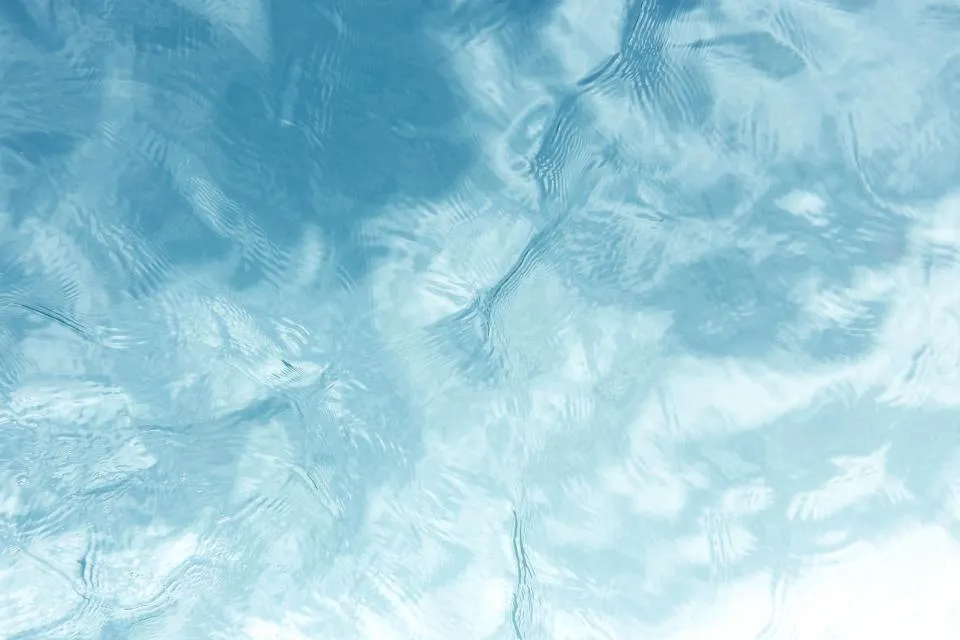Why the Water Stays So Clear (Image Credits: Stocksnap)