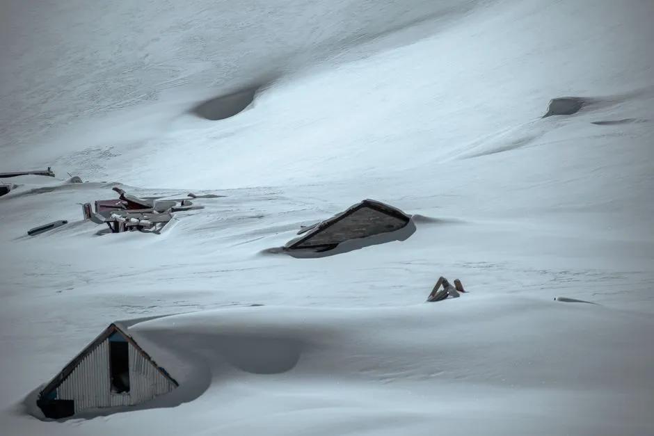The "Whumpf" Sound Is the Mountain Talking to You (Image Credits: Pexels)