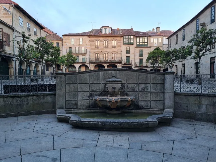 4. Pontevedra, Spain - The City That Eliminated 70,000 Daily Cars (Image Credits: Pexels)