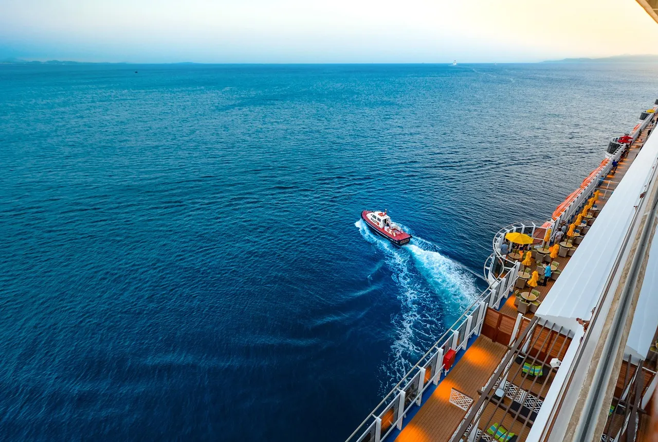 Harbor Pilots Control the Final Moments of Departure (Image Credits: Pixabay)