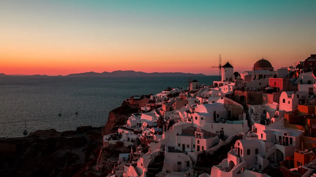 Oia: The Legend That Still Earns Its Reputation (Image Credits: Unsplash)