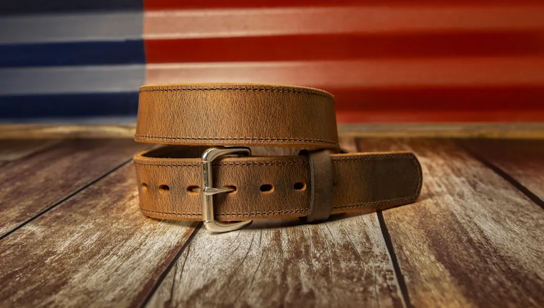 Why a Metal-Free Belt Is Worth Owning (Image Credits: Unsplash)