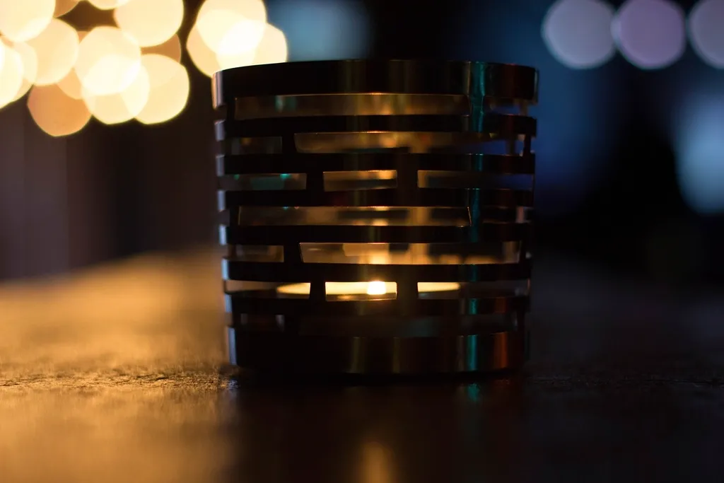 Why These Songs Win, Night After Night (Image Credits: Rawpixel)