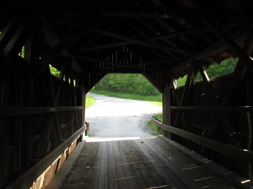 Stowe and the Gold Brook Bridge: One of the Most Iconic Rides (Dougtone, Flickr, CC BY-SA 2.0)