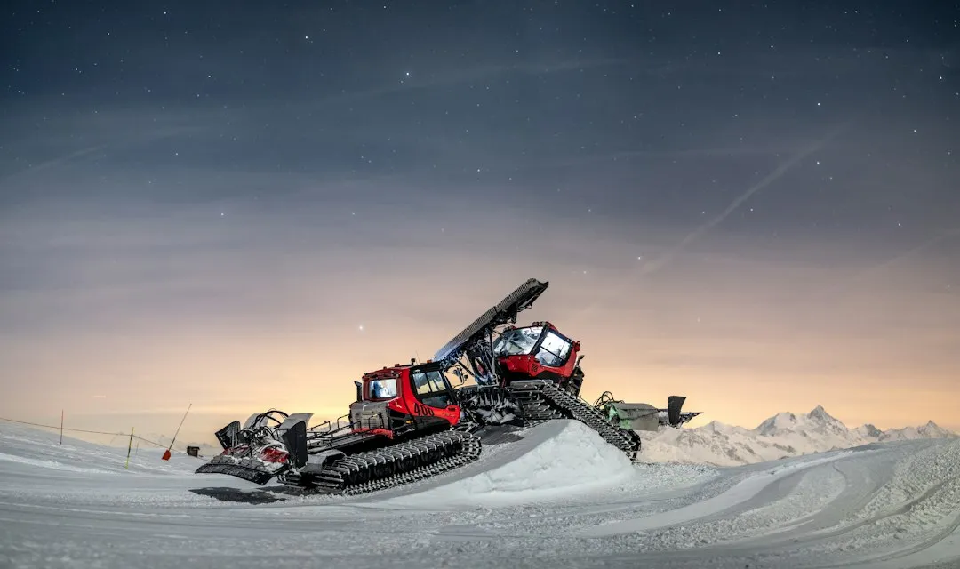 What Groomers Actually Do Inside the Snowcat (Image Credits: Unsplash)