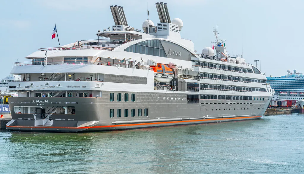 Smart Habits That Experienced Cruisers Swear By (infomatique, Flickr, CC BY-SA 2.0)