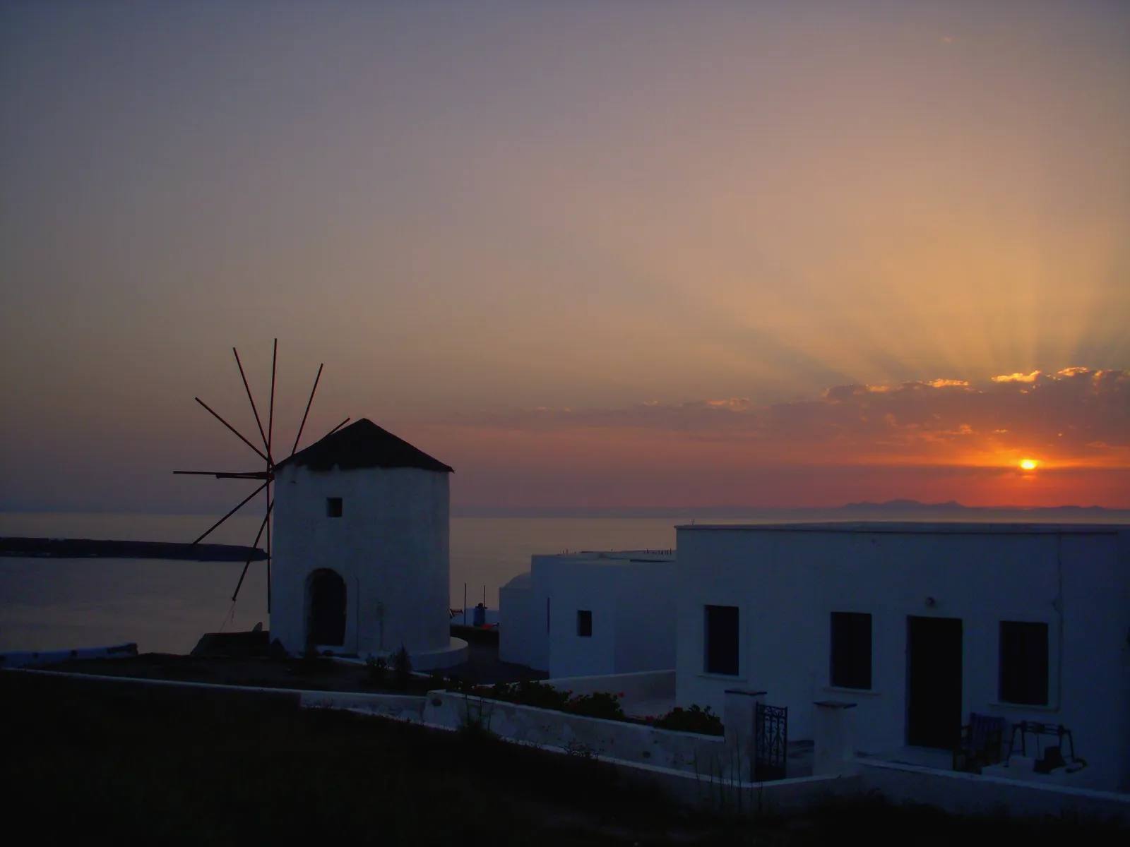 The Takeaway (originally posted to Flickr as Oia, Santorini sunset, CC BY-SA 2.0)