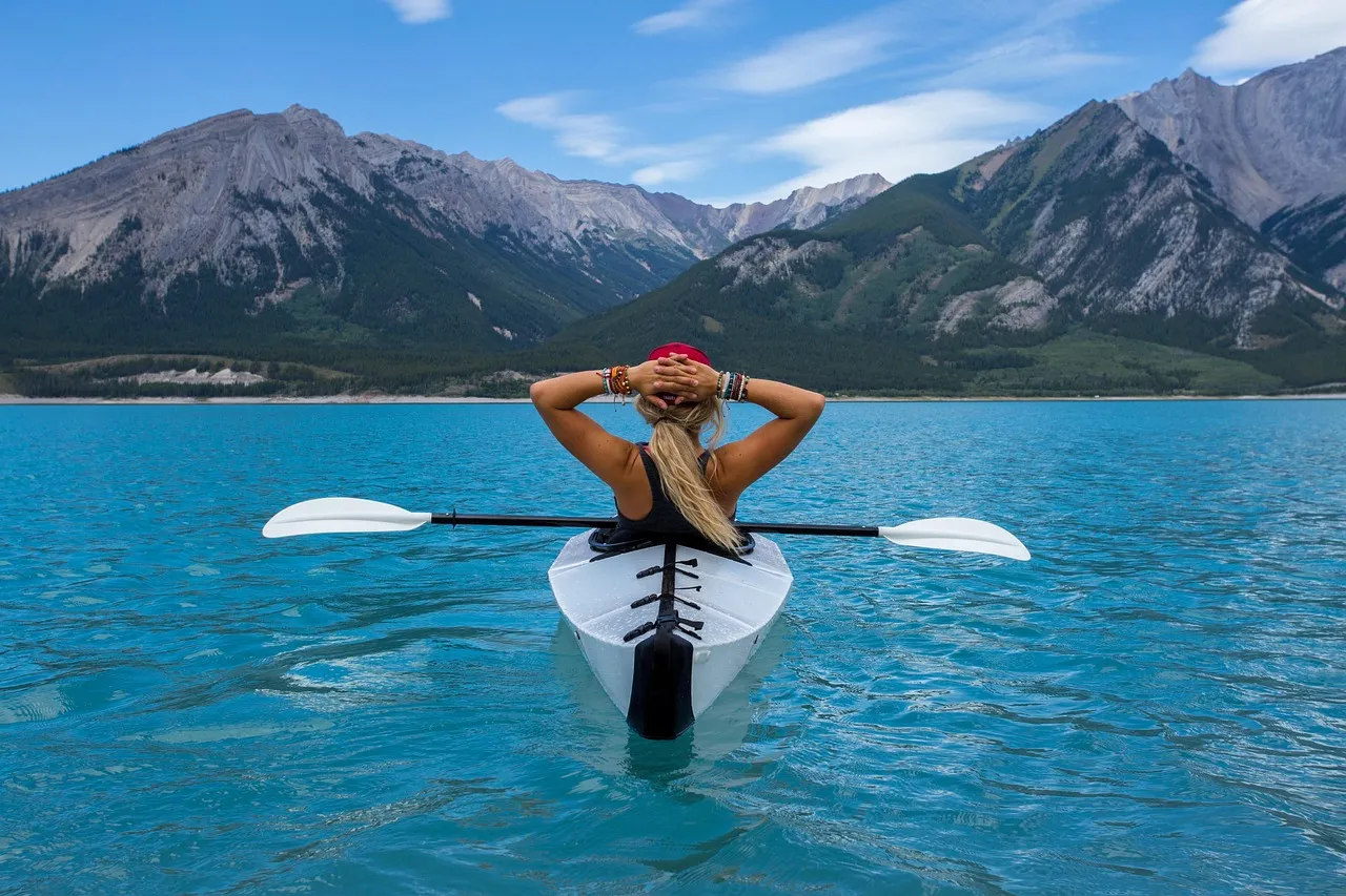 The Gap Between the Map and the Water (Image Credits: Pixabay)