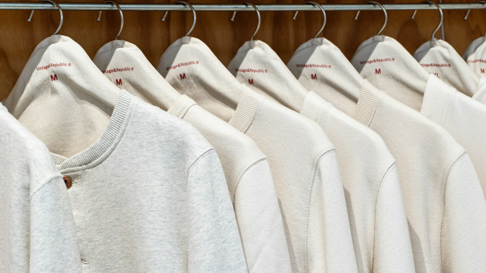 Bright White: The Most Visible Choice in the Bush (Image Credits: Unsplash)
