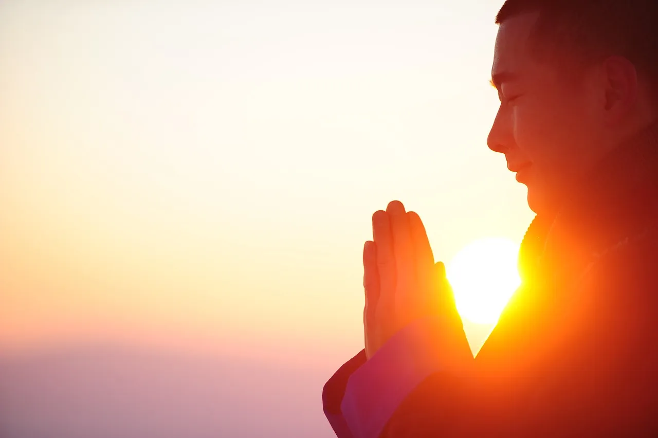 India: Namaste and the Divine Recognition Within It (Image Credits: Pixabay)