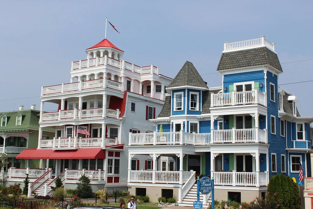 America's Oldest Seaside Resort (shinya, Flickr, CC BY 2.0)