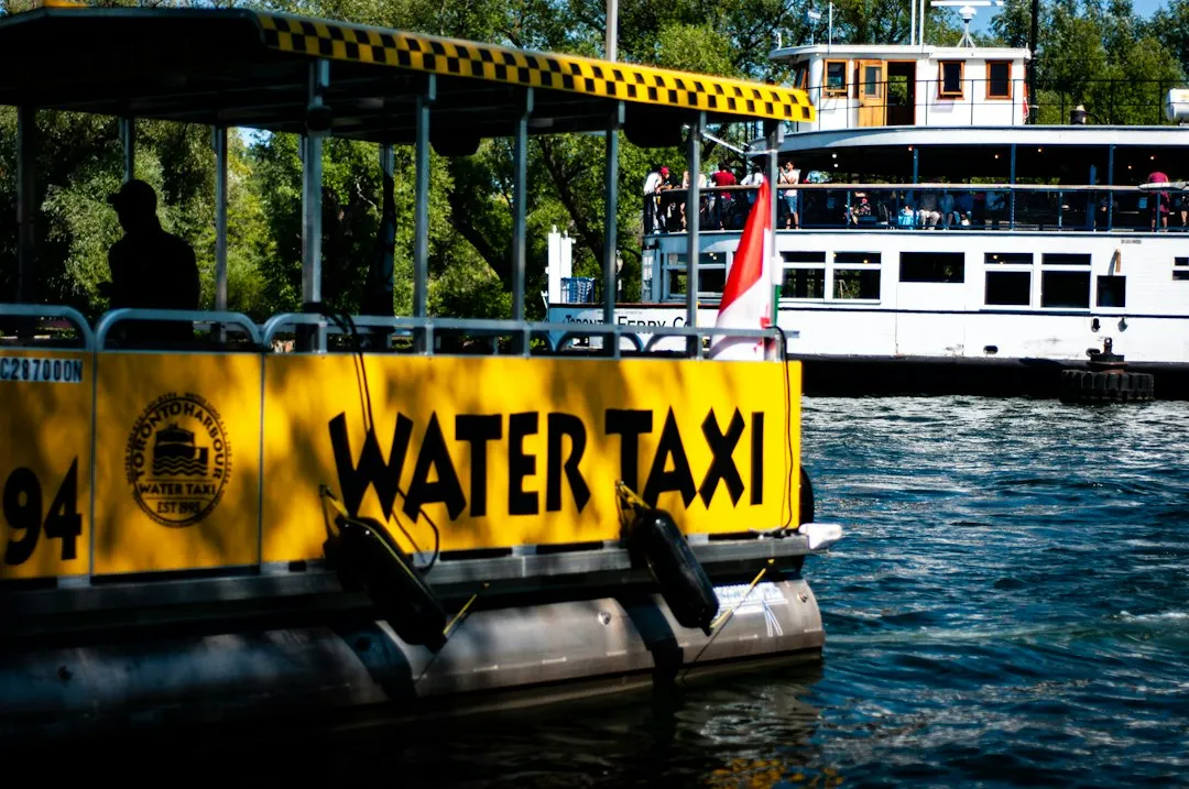 What Midday Ridership Data Actually Tells Us (Image Credits: Unsplash)