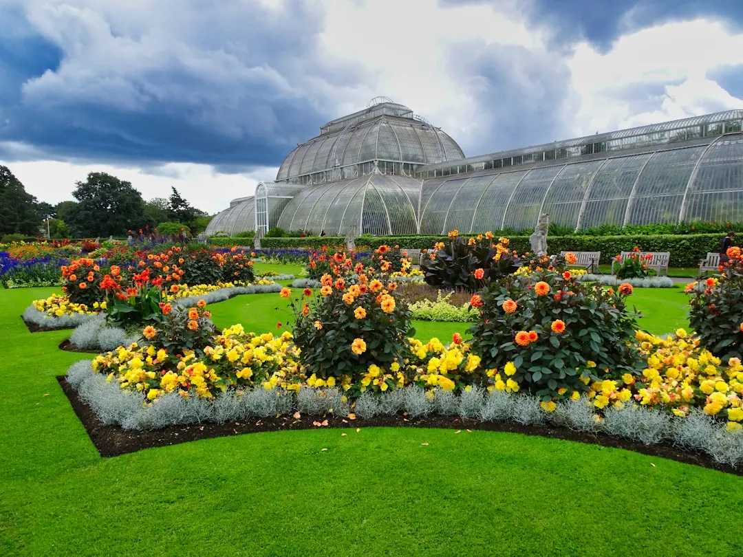 1. Royal Botanic Gardens, Kew - London, United Kingdom (Image Credits: Unsplash)
