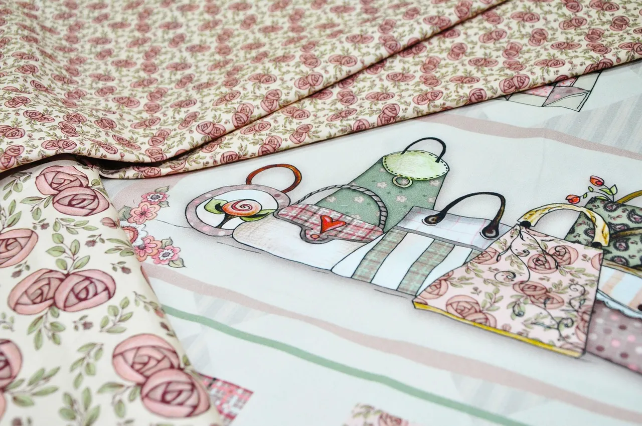 Quilting as Cultural Memory (Image Credits: Pixabay)