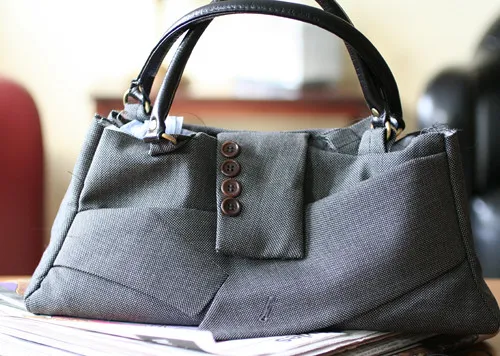 Overpacking the Day Bag (groundsel, Flickr, CC BY 2.0)