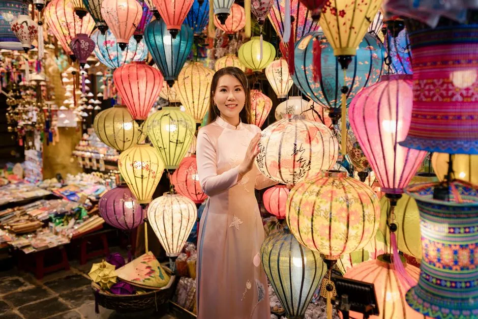 4. Nguyen Phuc Chu Street: Lanterns and the River at Eye Level (Image Credits: Pexels)
