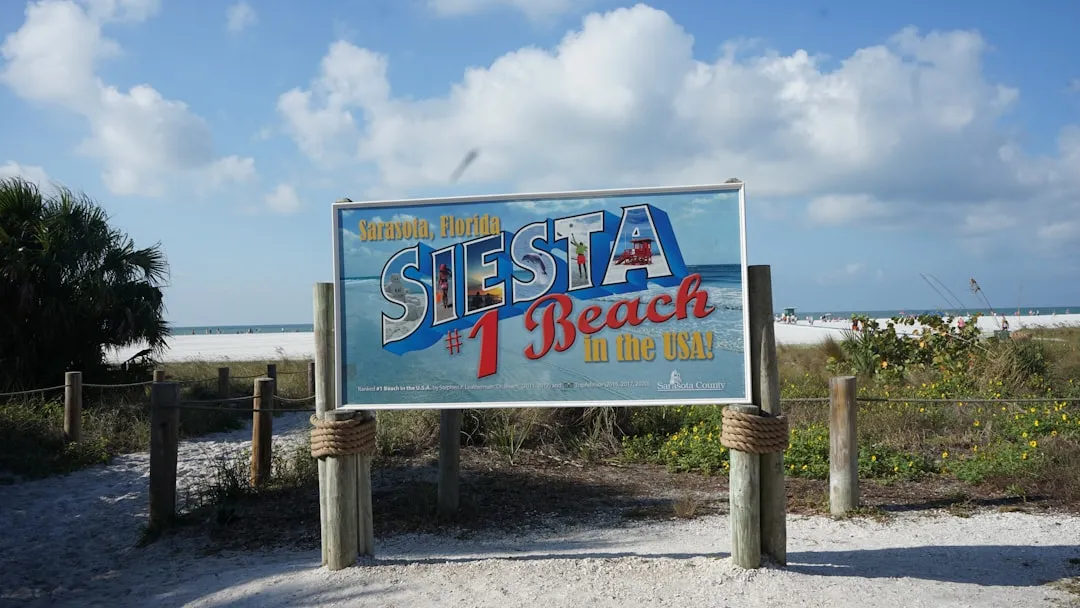 The Contrast with Florida's Famous Quartz Beaches (Image Credits: Unsplash)