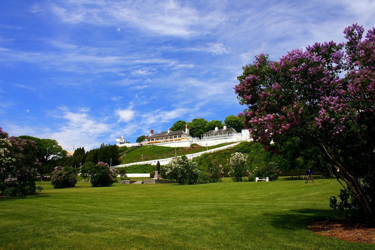 The Indigenous and Cultural Roots of Mackinac (Image Credits: Pixabay)