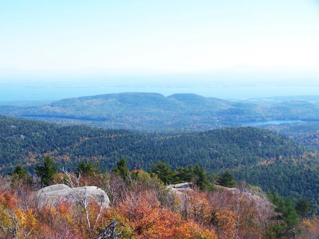 The History Running Through the Region Adds Real Depth (andyarthur, Flickr, CC BY 2.0)