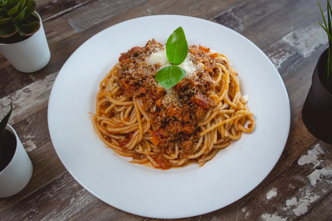 Spaghetti Bolognese: The Comfort Dish Worth Reconsidering (Image Credits: Unsplash)