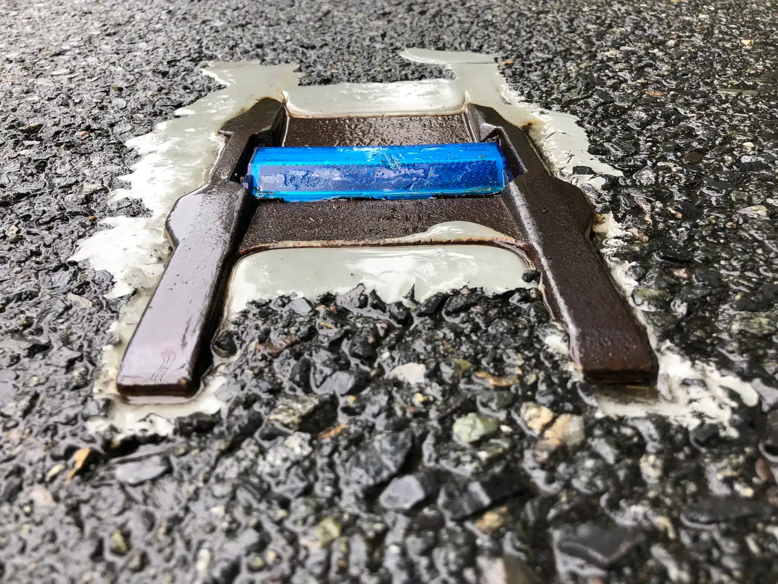 They're Not Random - They Mark a Lifeline Underground (By Famartin, CC BY-SA 4.0)