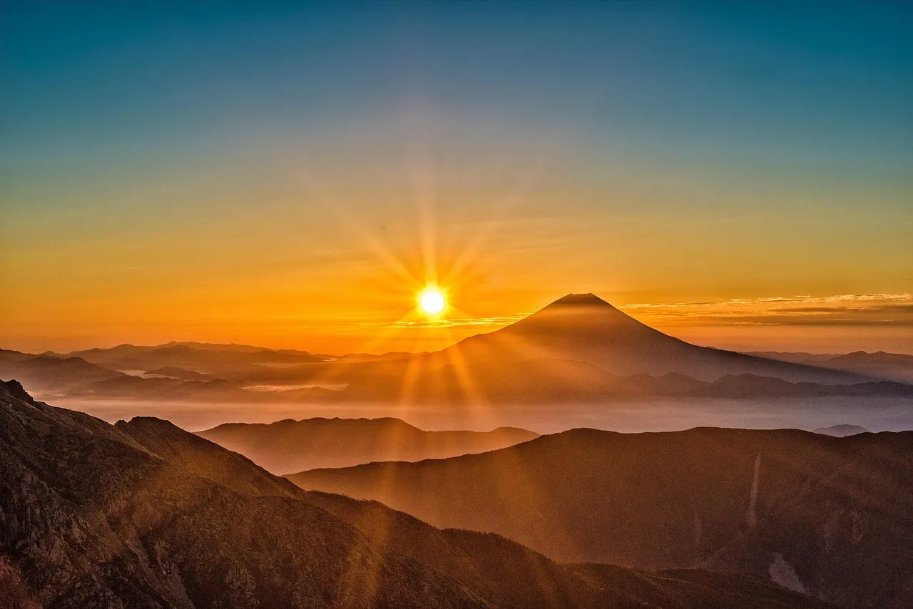 The Data From Mount Fuji: Morning Wins by a Wide Margin (Image Credits: Pixabay)